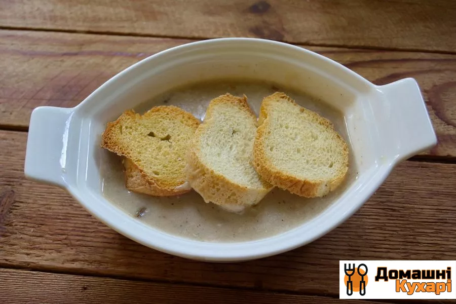 Цибулевий суп по-французьки - фото крок 10