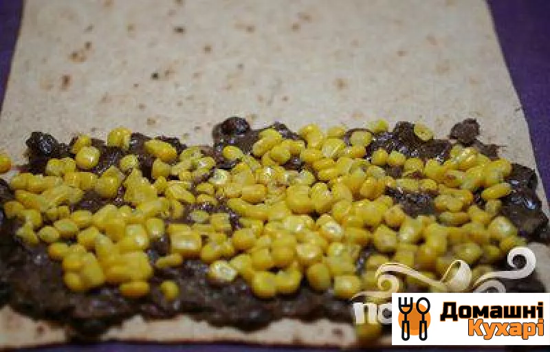 Макарони з квасолею, кукурудзою і курчам - фото крок 3