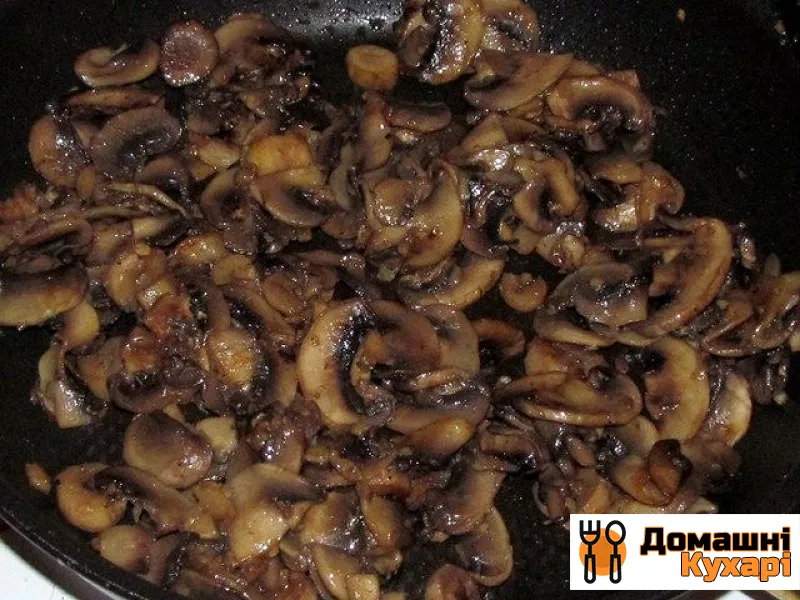 Макарони з грибами і сиром - фото крок 5