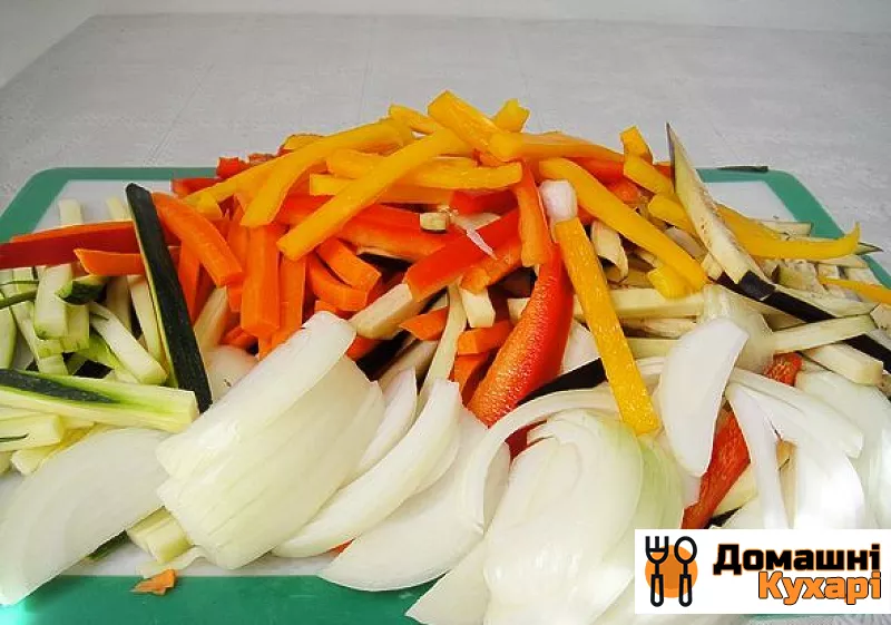 Макарони з овочами - фото крок 1