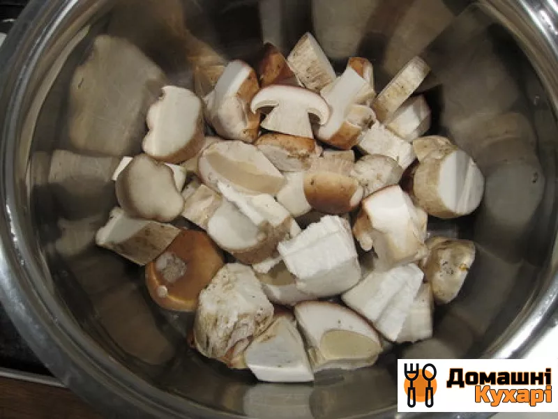 Мариновані білі гриби для супу - фото крок 1