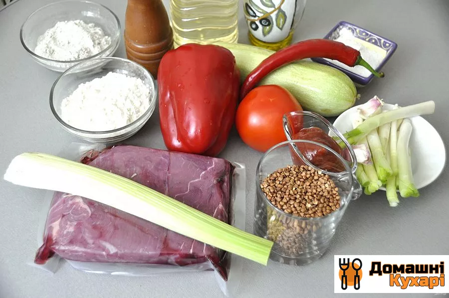 Мільфей з м'ясом, гречкою і овочами - фото крок 1