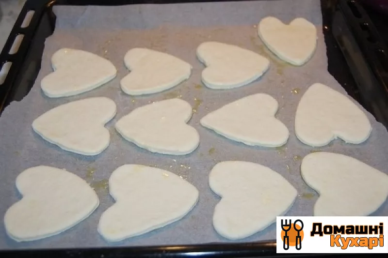 Міні-піци в формі серця на 14 лютого - фото крок 6