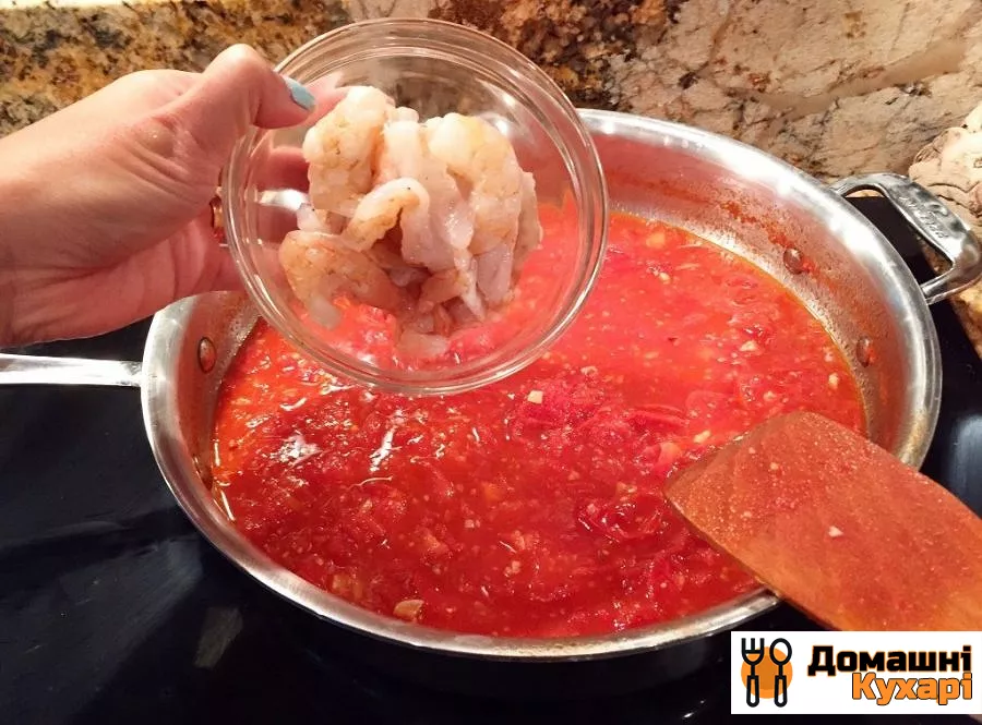 Морепродукти в томатному соусі - фото крок 6